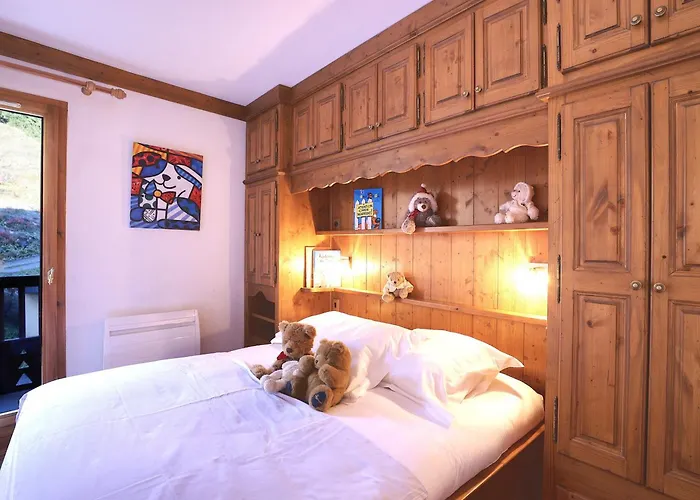 Spacieux 3 Chambres, Skis Aux Pieds Avec Parking Et Wifi - Fr-1-575-24 Courchevel